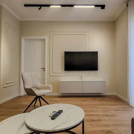 Hideaway In The Heart Of Tirana Apartment Exterior photo